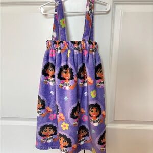 Disney Encanto Mirabel Bath wrap